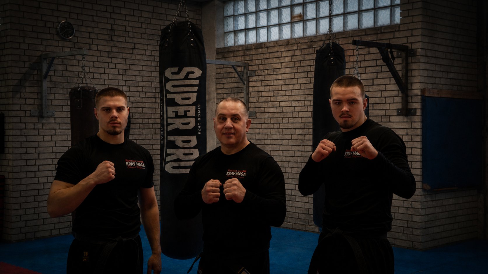 Team von Fighting System Krav Maga Lippstadt beim Training